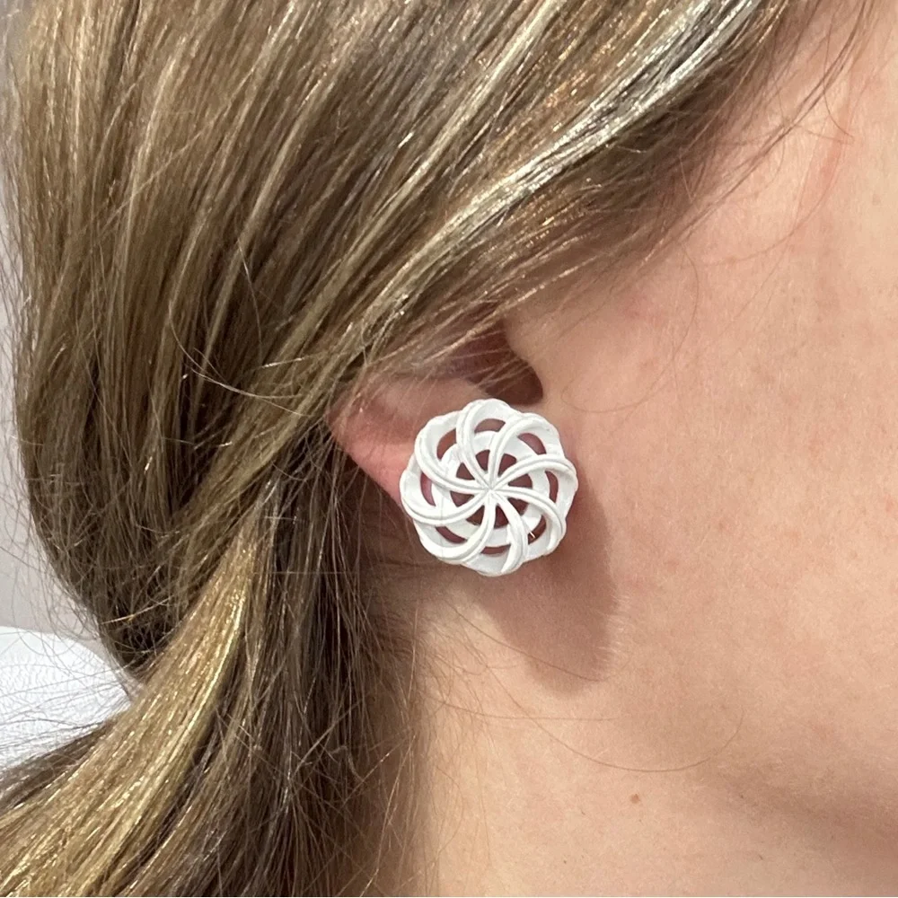 Vintage 60s Crown Trifari White Enamel Pinwheel Swirl Gold Tone Clip Earrings